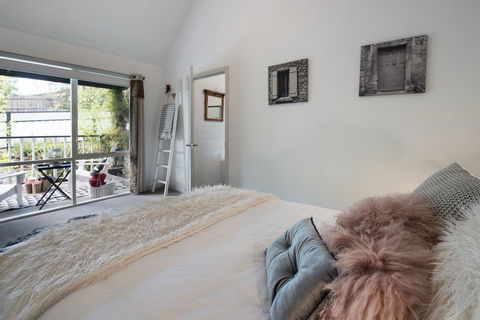 Cottage 4A - Stays Accommodation 2