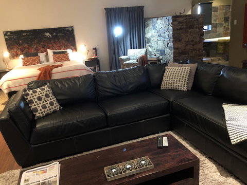 Minni Gums - Stayed 25