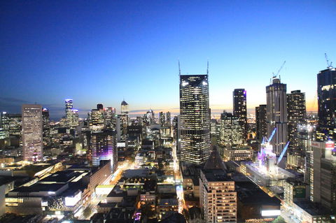 Nest-Apartments On QV - Stayed 24