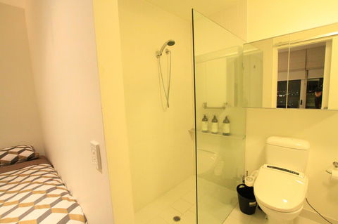 Nest-Apartments On QV - Stayed 20