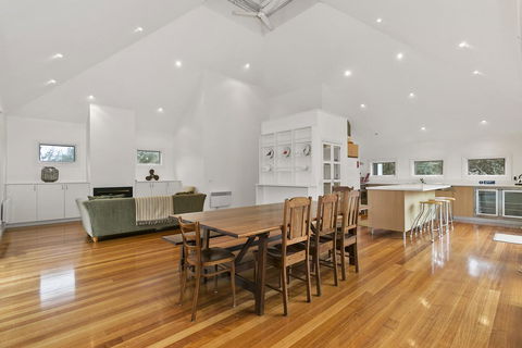 Perfect Blairgowrie Beach House - Stays Accommodation 7