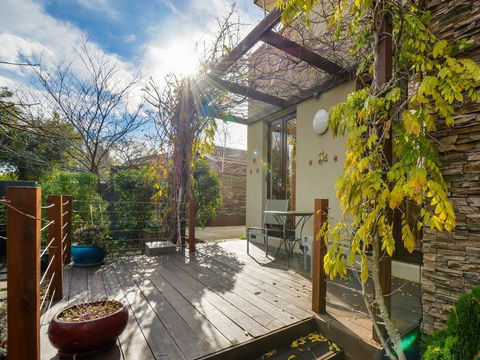 Boutique Stays - Maple On Kent - Stayed 24
