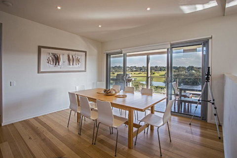 Saltwater Breeze Retreat - Stayed 11