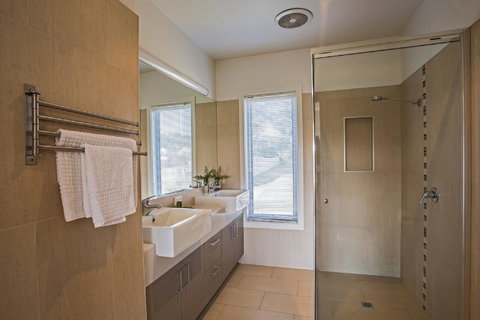 Saltwater Breeze Retreat - Stayed 17