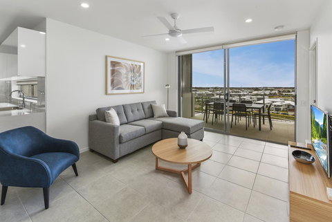 Aquarius Kawana - Stays Accommodation 29