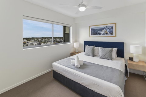 Aquarius Kawana - Stays Accommodation 18