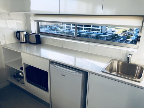 Aquarius Kawana - Stays Accommodation 17