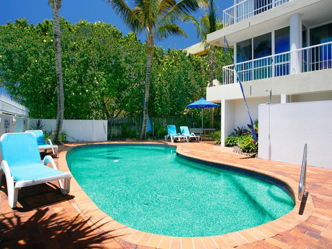 La Mer Sunshine Beachfront - Stays Accommodation 21