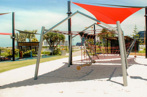 Mercure Sunshine Coast Kawana Waters - Stayed 29