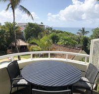Sunshine Beach Luxe Apartment - Stays Accommodation