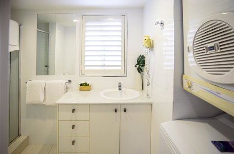 Ocean Breeze Resort - Stays Accommodation 31