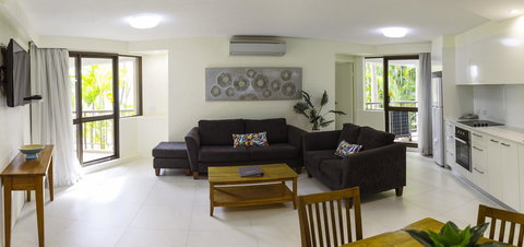 Ocean Breeze Resort - Stays Accommodation 5