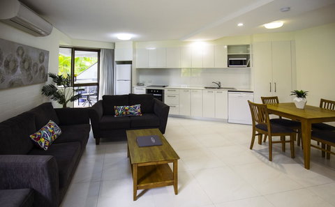 Ocean Breeze Resort - Stays Accommodation 6