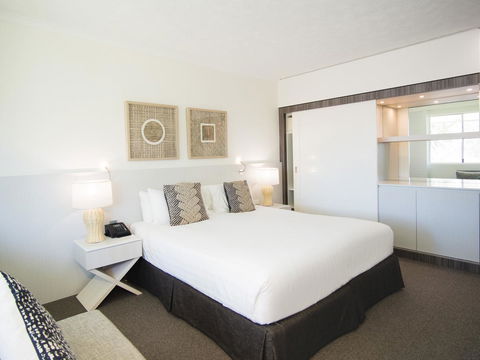 Oaks Sunshine Coast Oasis Resort - Stays Accommodation 14
