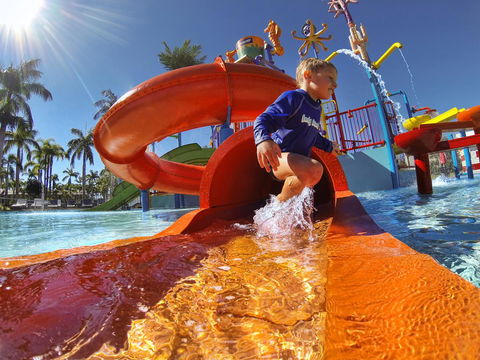 Oaks Sunshine Coast Oasis Resort - Stays Accommodation 8