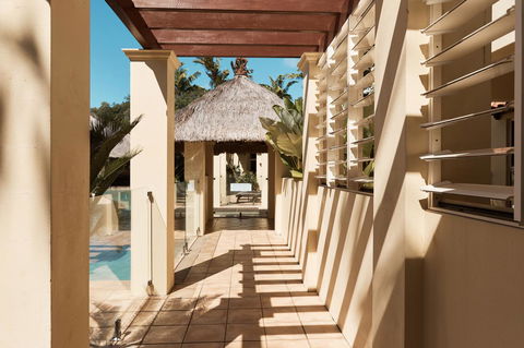 Sea Change Beachfront Apartments - Stayed 16