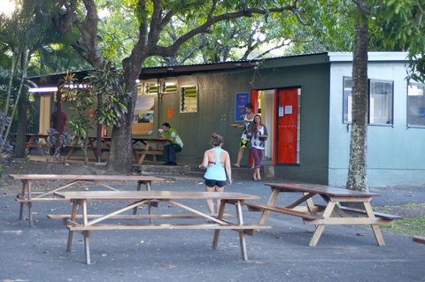 Nomads Airlie Beach - Stayed 44