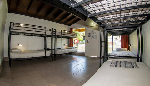 Nomads Airlie Beach - Stayed 17