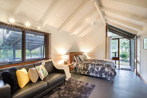 Airlie Beach Eco Cabins - Adults Only - Stayed 21