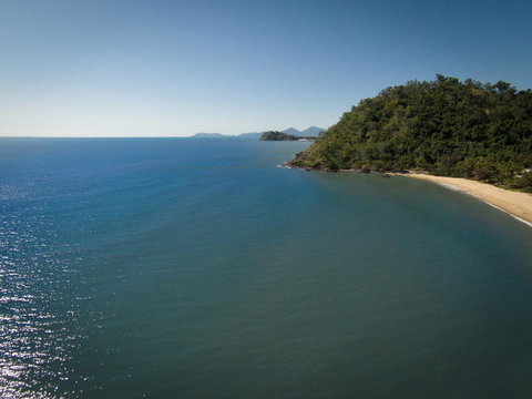 On The Beach Apartments - Stayed 13