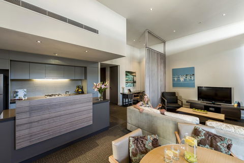 Oaks Redcliffe Mon Komo Suites - Stayed 21