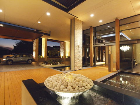 Oaks Redcliffe Mon Komo Suites - Stayed 16