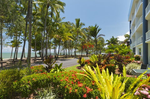 Agincourt Beachfront Apartments - Stays Accommodation 26