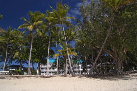 Agincourt Beachfront Apartments - Stays Accommodation 8