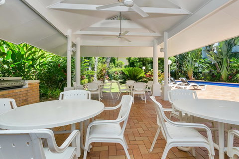 Agincourt Beachfront Apartments - Stays Accommodation 10