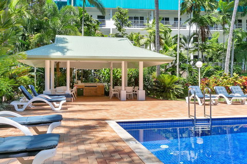 Agincourt Beachfront Apartments - Stays Accommodation 6