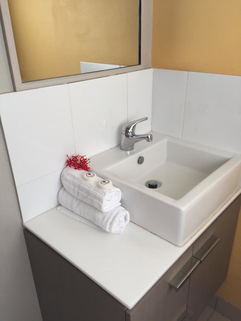 Serenity - Stays Accommodation 3