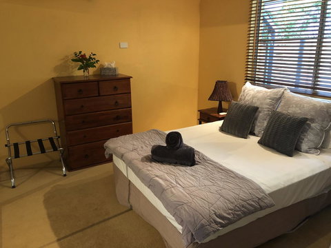 Serenity - Stays Accommodation 15