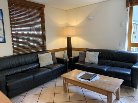 The Hastings Beach Houses - Stays Accommodation 2