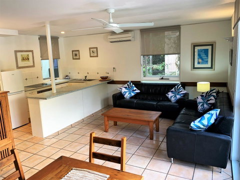 The Hastings Beach Houses - Stays Accommodation 10