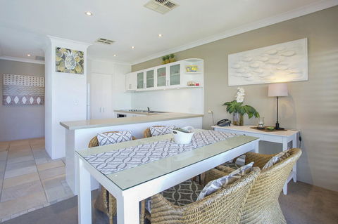 Noosa Shores Resort - Stayed 24