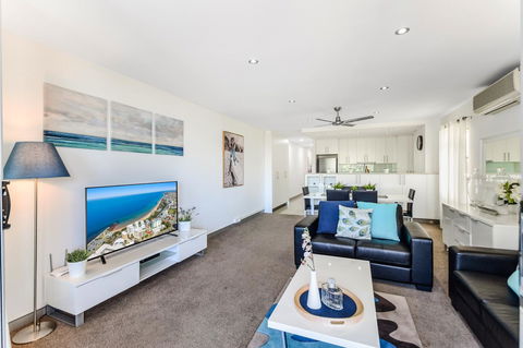 Redvue Holiday Apartments - Stayed 2