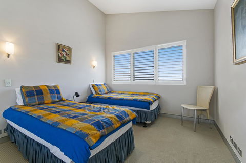 Redvue Holiday Apartments - Stayed 22