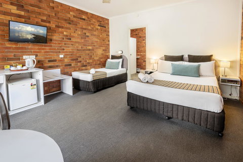 The Beach Motel Hervey Bay - Stays Accommodation 43