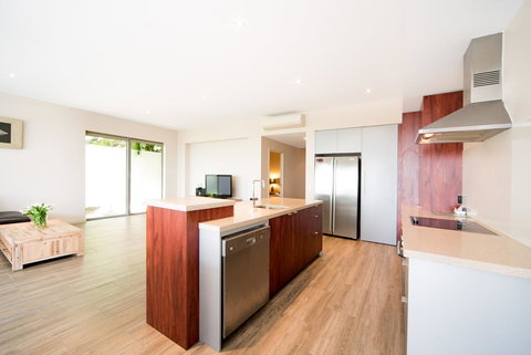 Whitsunday Reflections - Stayed 6