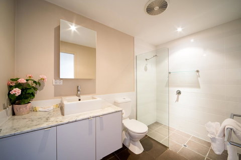 Whitsunday Reflections - Stayed 11