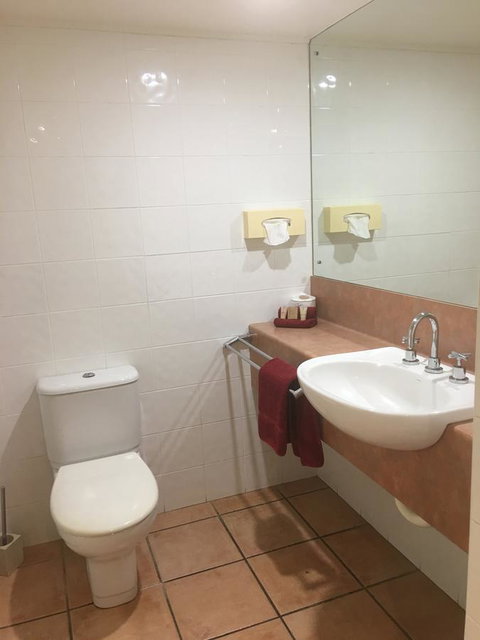 Eco Village Mission Beach - Stays Accommodation 11