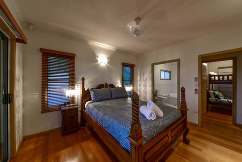 Bella Vista On Nara Pets Welcome - Stayed 13