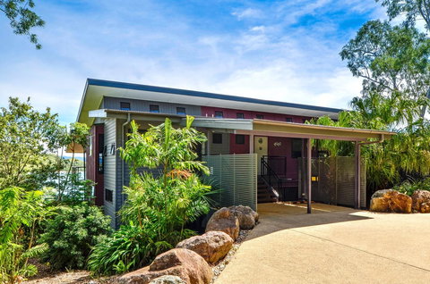 Shorelines - Stayed 19