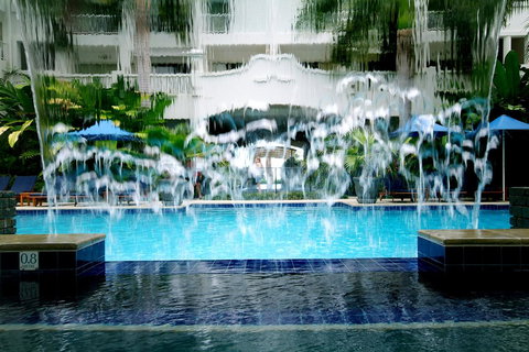 Palm Cove Paradise - Couples Spa Beach Getaway - Stayed 22