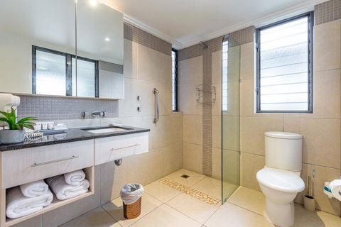 Sea Point On Trinity Beach - Stayed 20