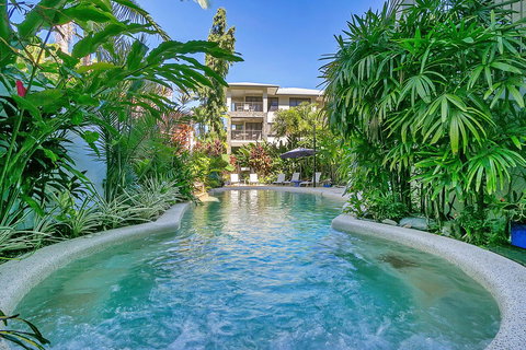 Sea Point On Trinity Beach - Stayed 0