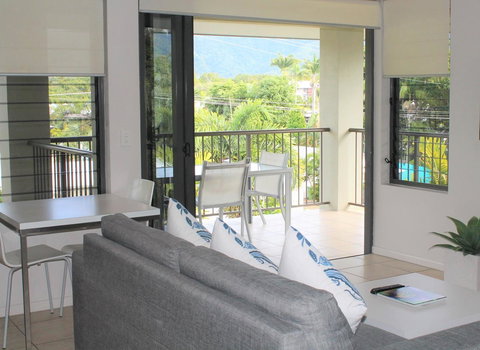 Sea Point On Trinity Beach - Stayed 17