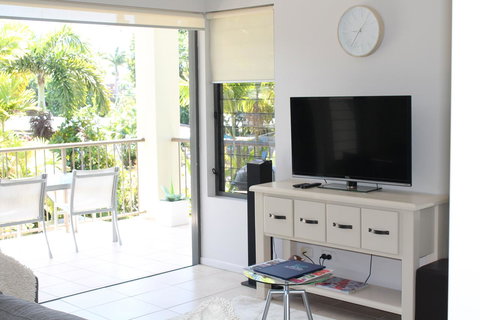 Sea Point On Trinity Beach - Stayed 15