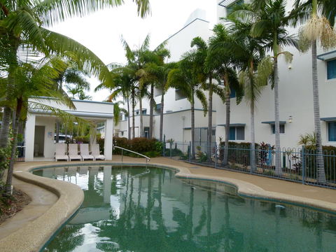 Madison Ocean Breeze Apartments - Stayed 16