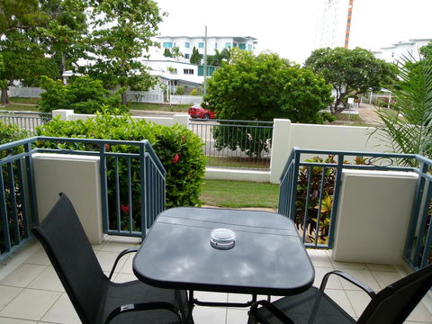 Madison Ocean Breeze Apartments - Stayed 20